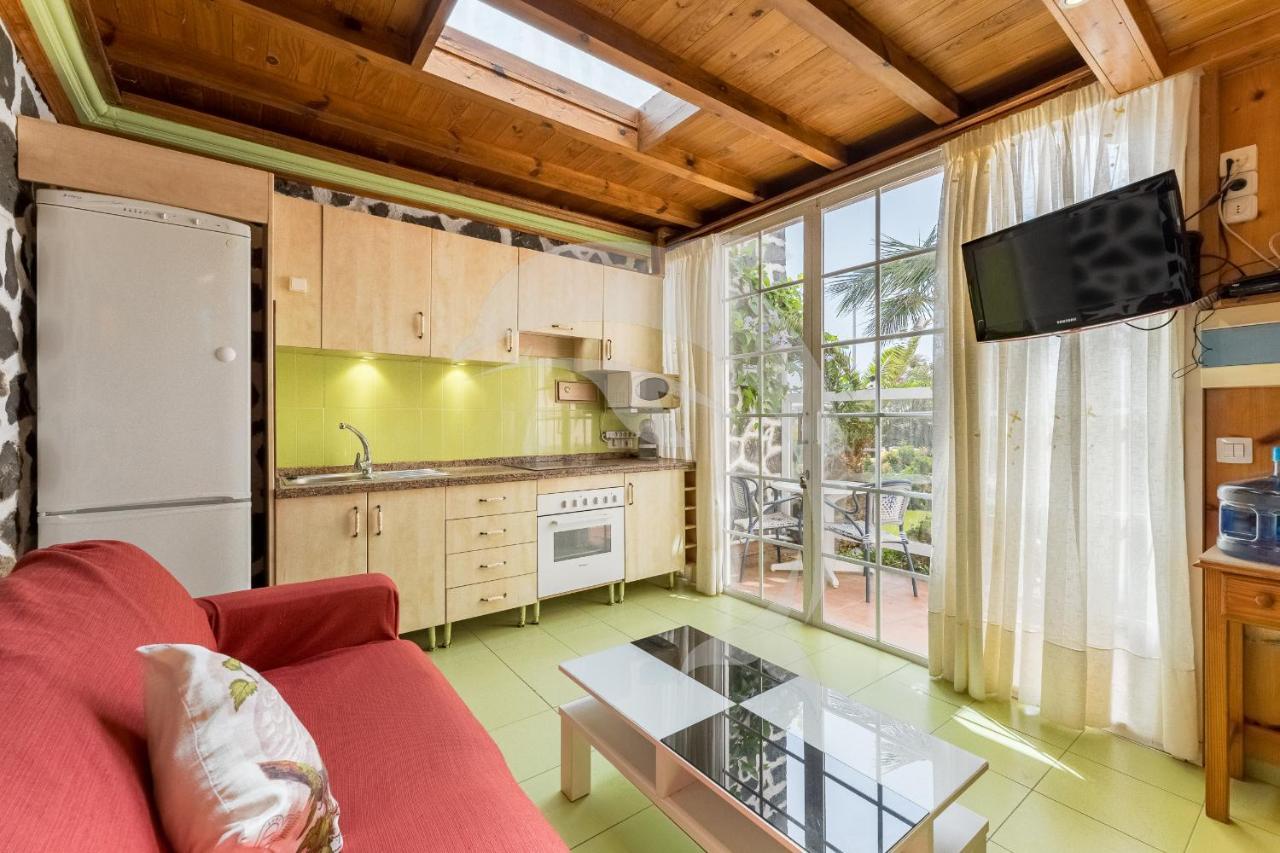 Apartamentos Los Delfines エル・メダノ エクステリア 写真